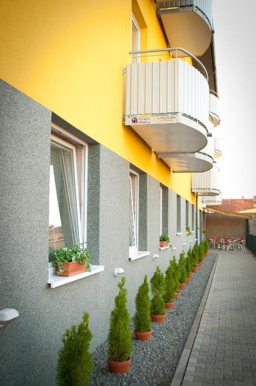 Hotel Albellus Бърно Екстериор снимка