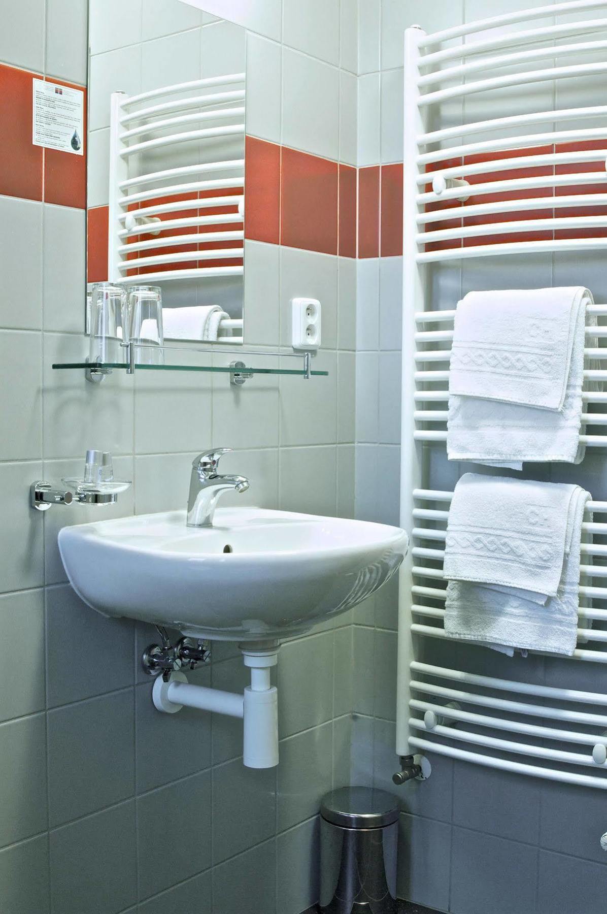 Hotel Albellus Бърно Екстериор снимка