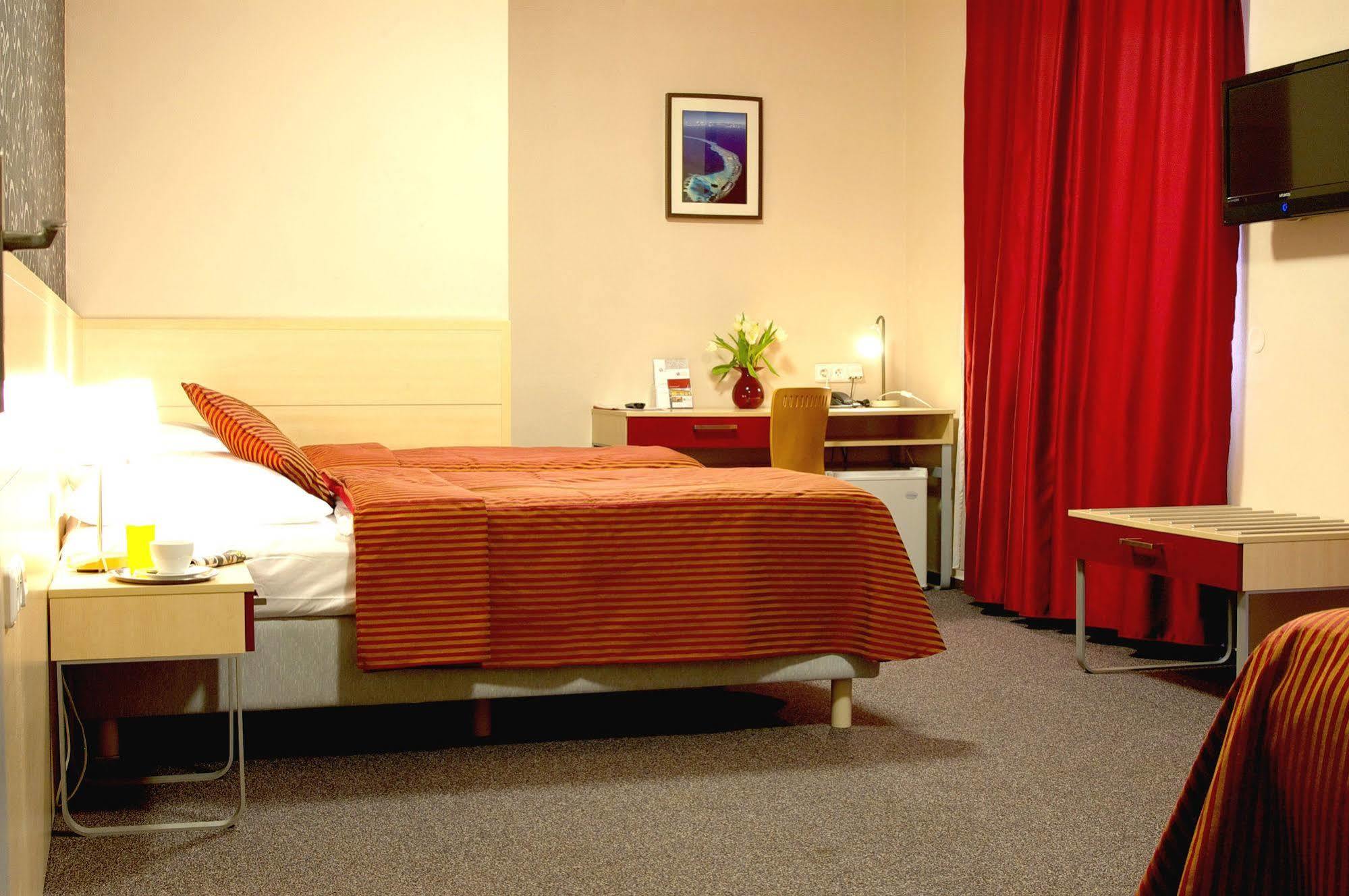 Hotel Albellus Бърно Екстериор снимка