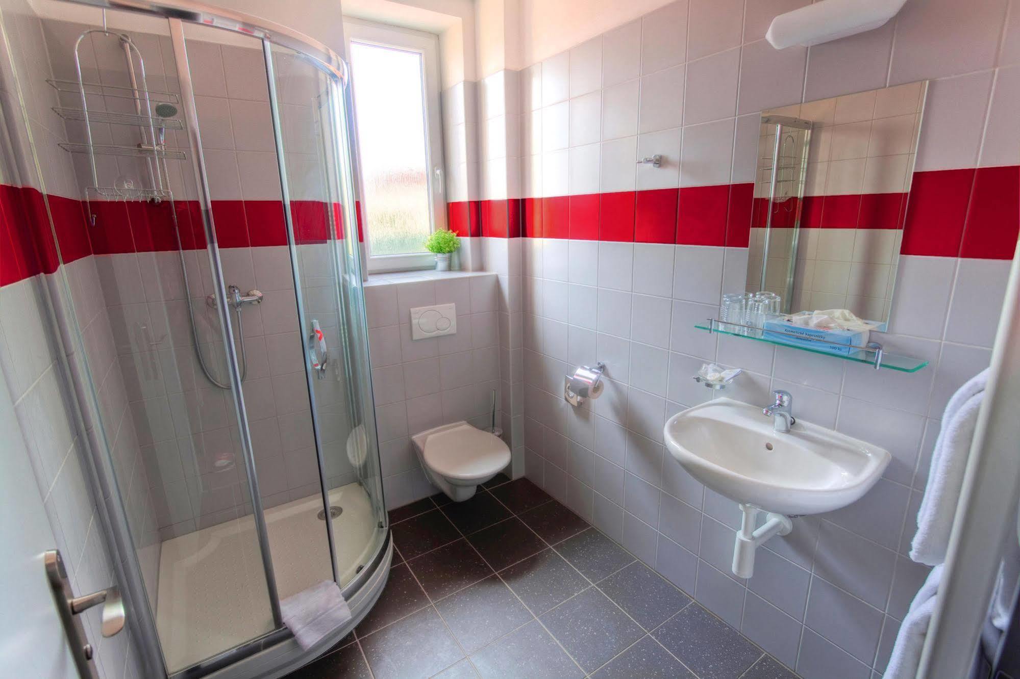 Hotel Albellus Бърно Екстериор снимка