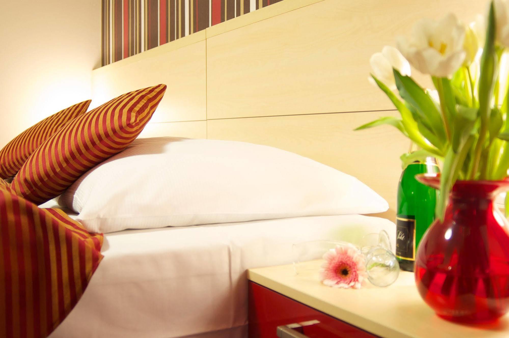 Hotel Albellus Бърно Екстериор снимка