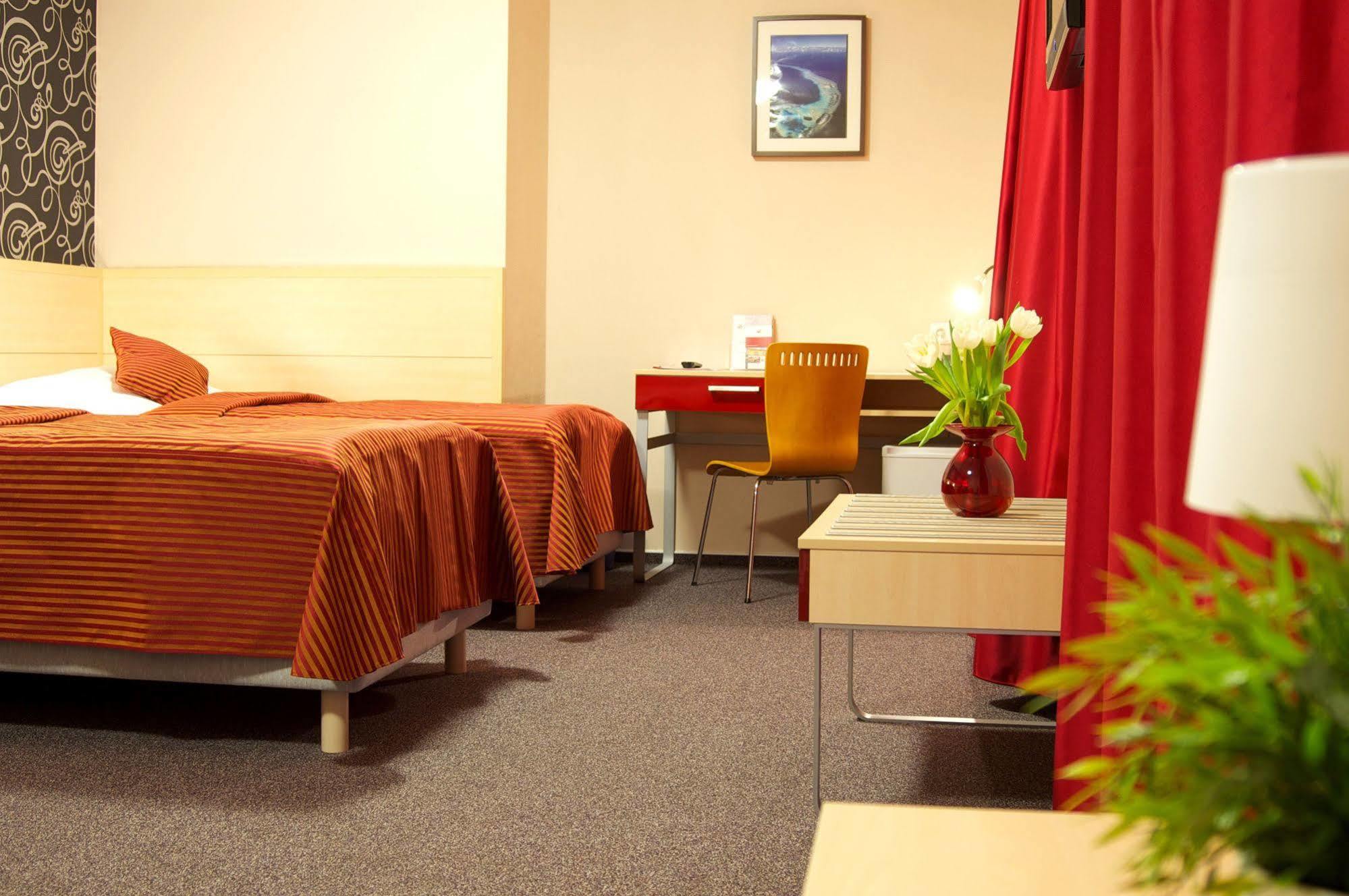 Hotel Albellus Бърно Екстериор снимка